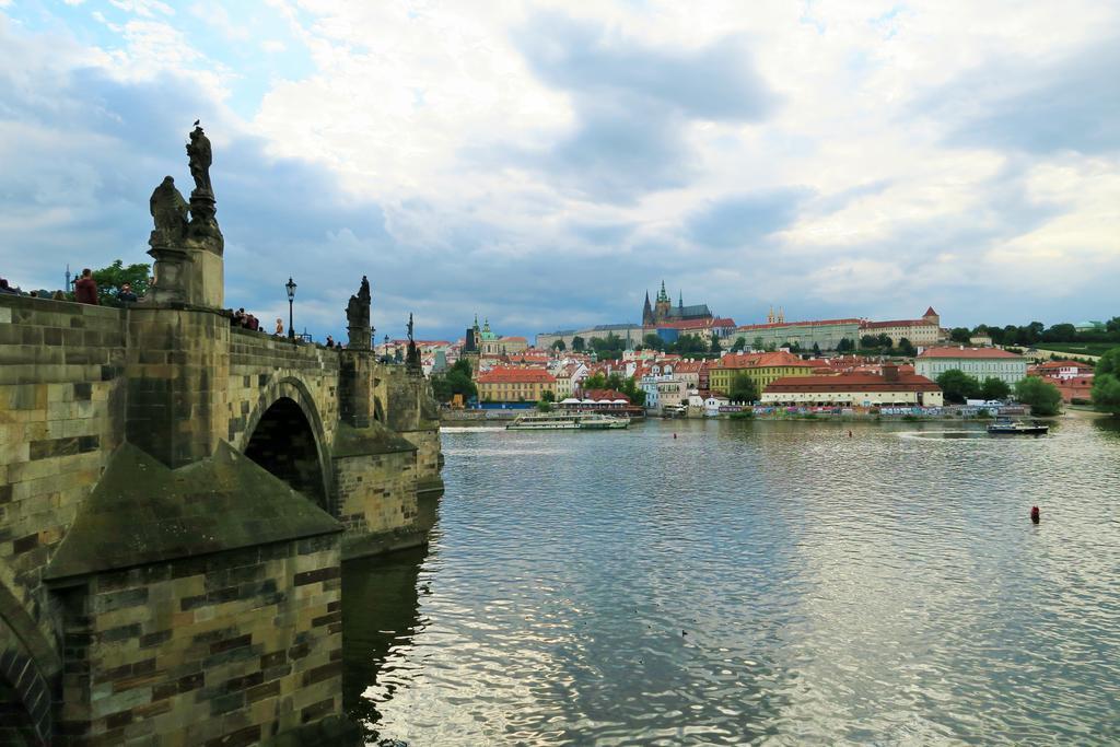 Garden Residence Prague Castle Стая снимка